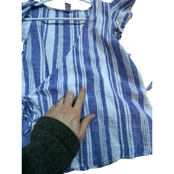 Old Navy Women's Blue and White Tie Blouse Y2K Size M - Picture 6 of 10